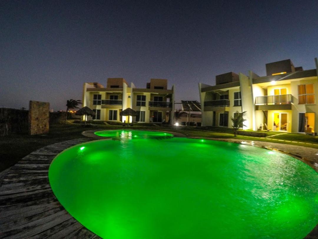 Apartment Na Praia: Oceanfront Oasis With Dune Views In Canoa Quebrada
